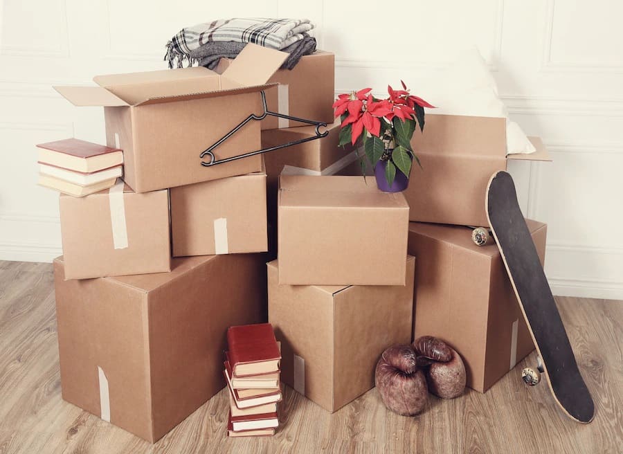How to Pack Moving Boxes Efficiently