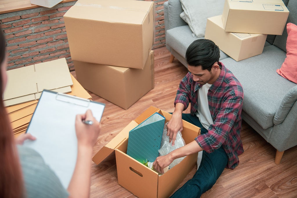 What things not to pack when moving: List of non-allowables
