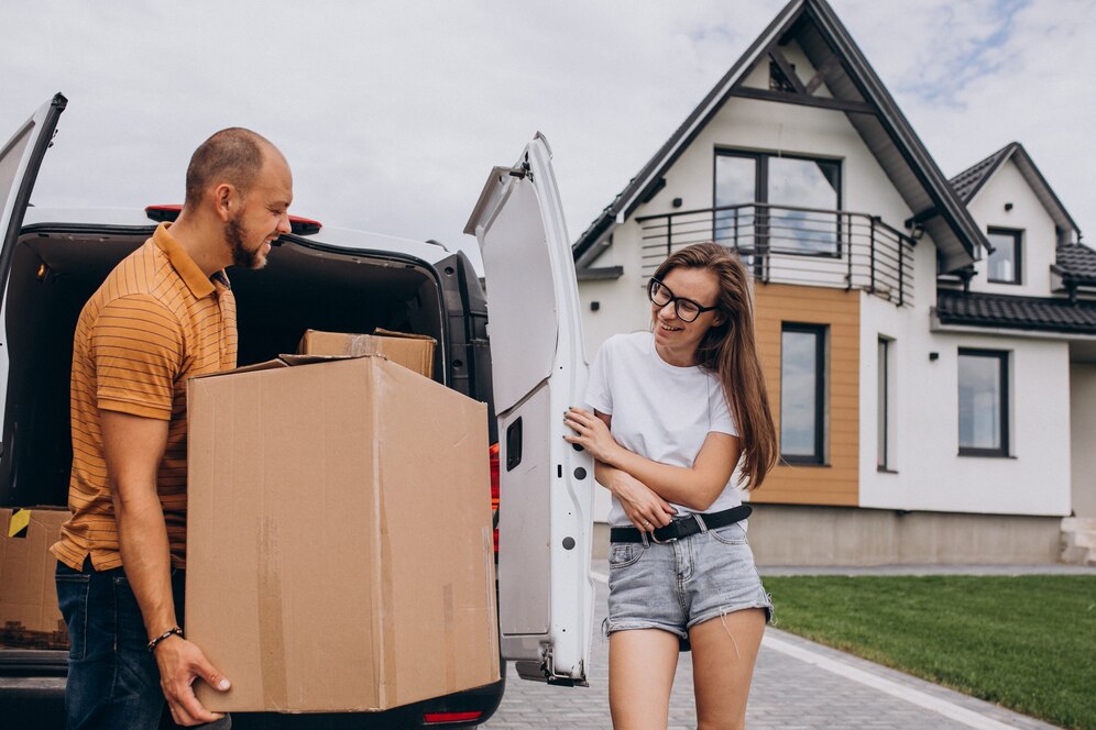 Moving to Los Angeles: Ultimate Guide to Make Your Move Easier